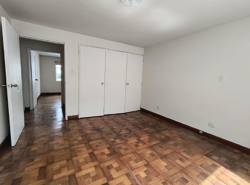 Apartamento en venta ubicado en Medellín, sector Laureles - 8