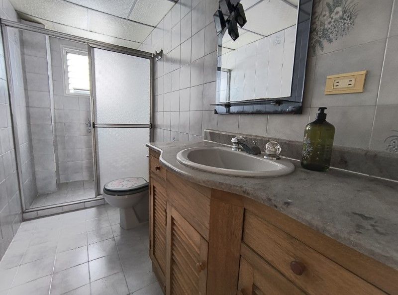 Apartamento en venta ubicado en Medellín, sector Laureles - 14