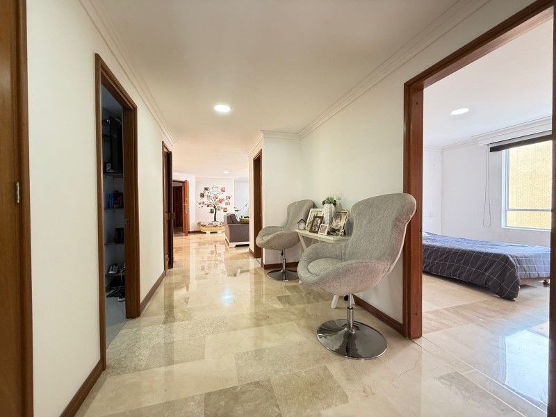 Apartamento en venta ubicado en Medellín, sector Laureles - 3