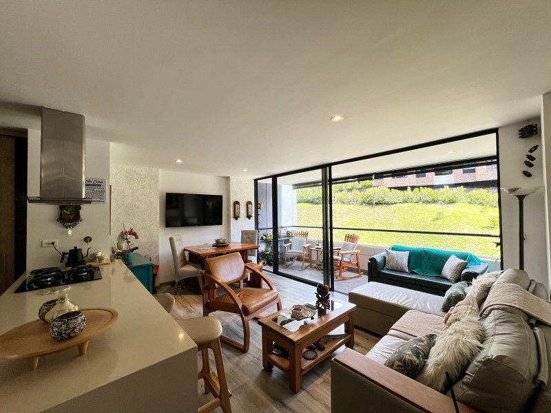 Apartamento en venta ubicado en El Retiro, sector La María - 2