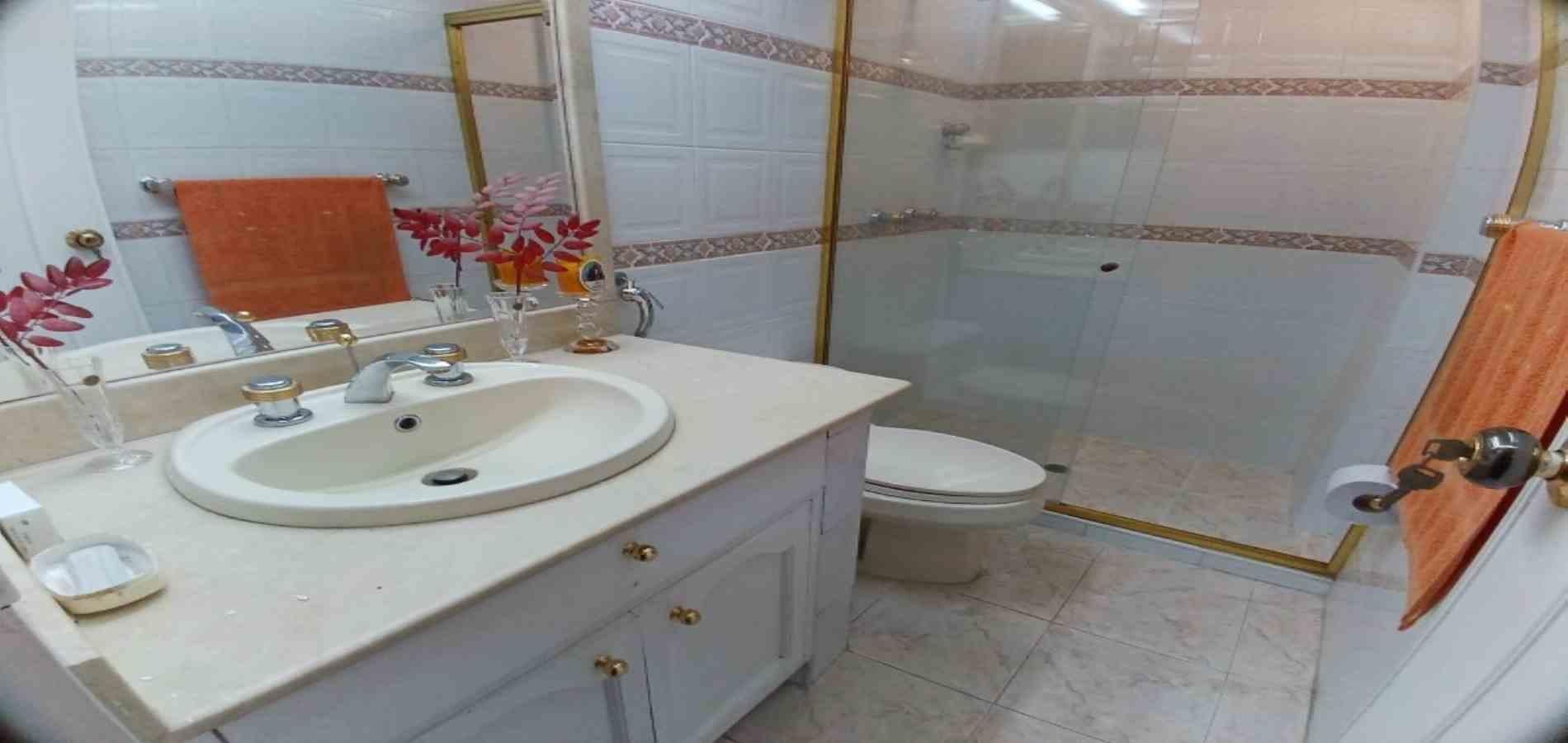 Apartamento en venta ubicado en Medellín, sector Laureles - 25