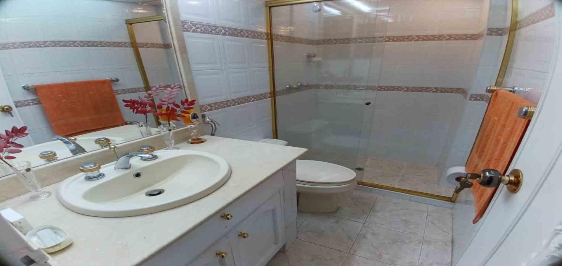 Apartamento en venta ubicado en Medellín, sector Laureles - 26