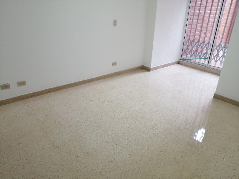 Apartamento en venta ubicado en Medellín, sector Laureles - 8