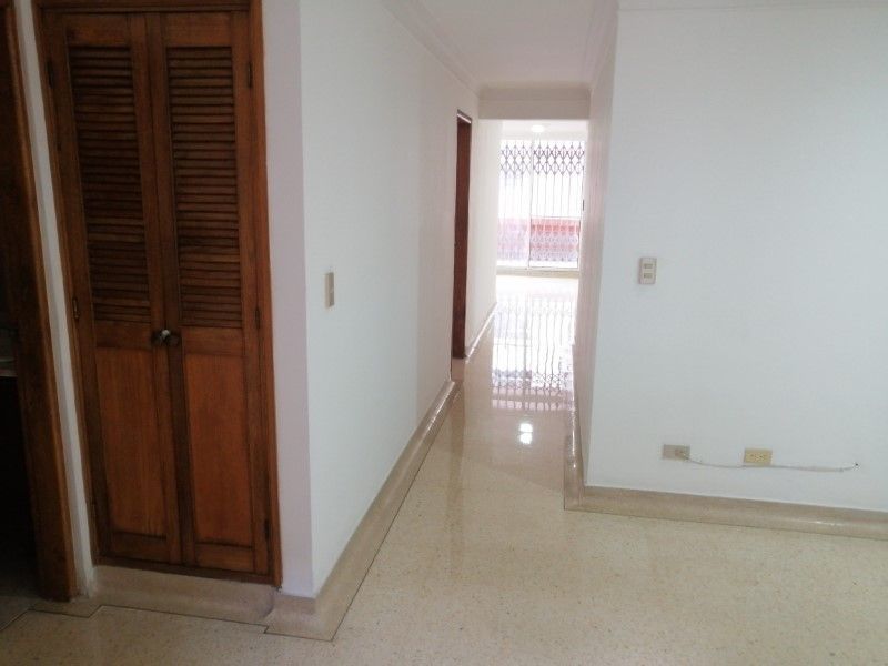 Apartamento en venta ubicado en Medellín, sector Laureles - 13