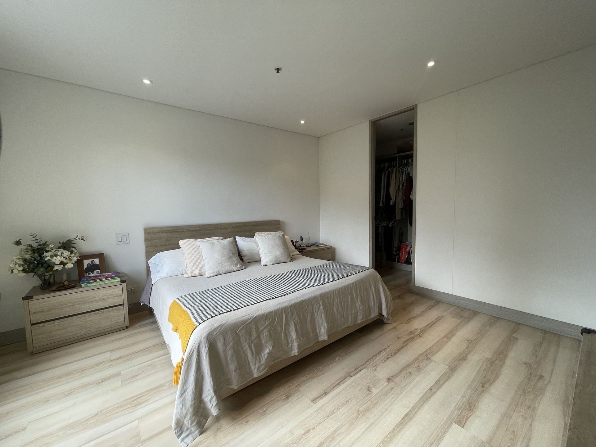 Apartamento en venta ubicado en Medellín, sector Provenza - 10