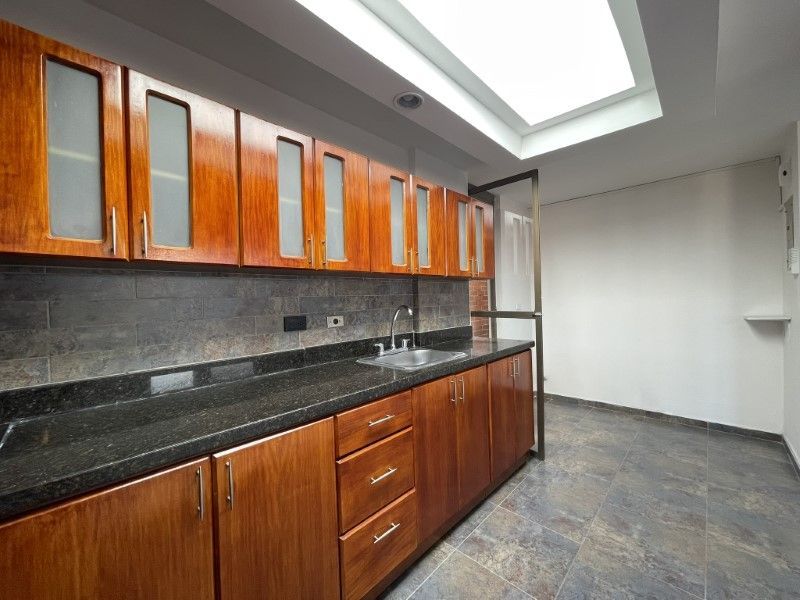 Apartamento en venta ubicado en Medellín, sector Laureles - 4
