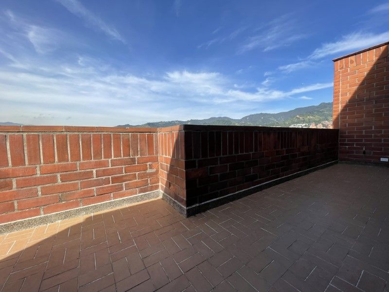 Apartamento en venta ubicado en Medellín, sector Laureles - 17