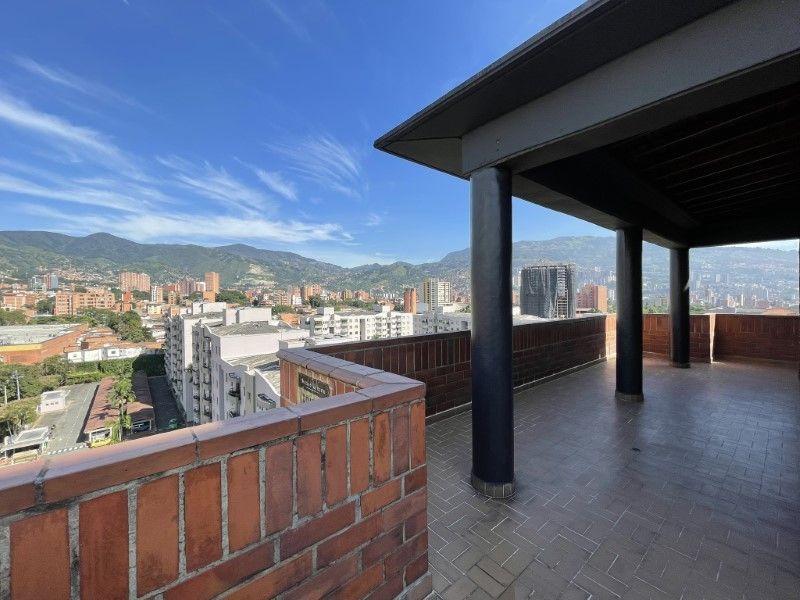 Apartamento en venta ubicado en Medellín, sector Laureles - 21
