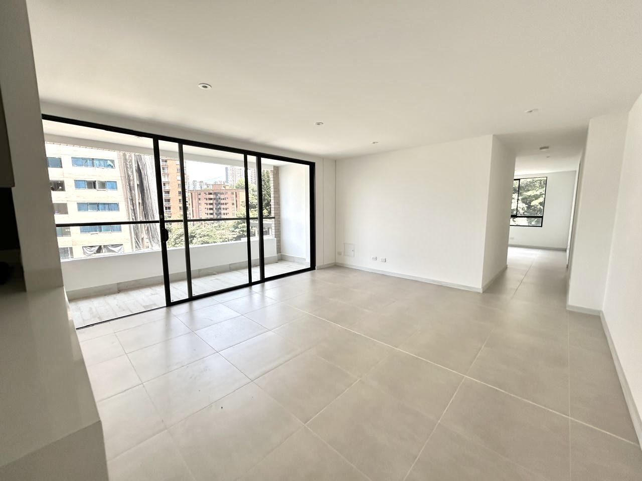 Apartamento en venta ubicado en Medellín, sector Castropol - 3