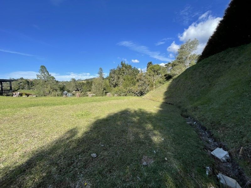 Lote en venta ubicado en Envigado, sector El Penasco - 5