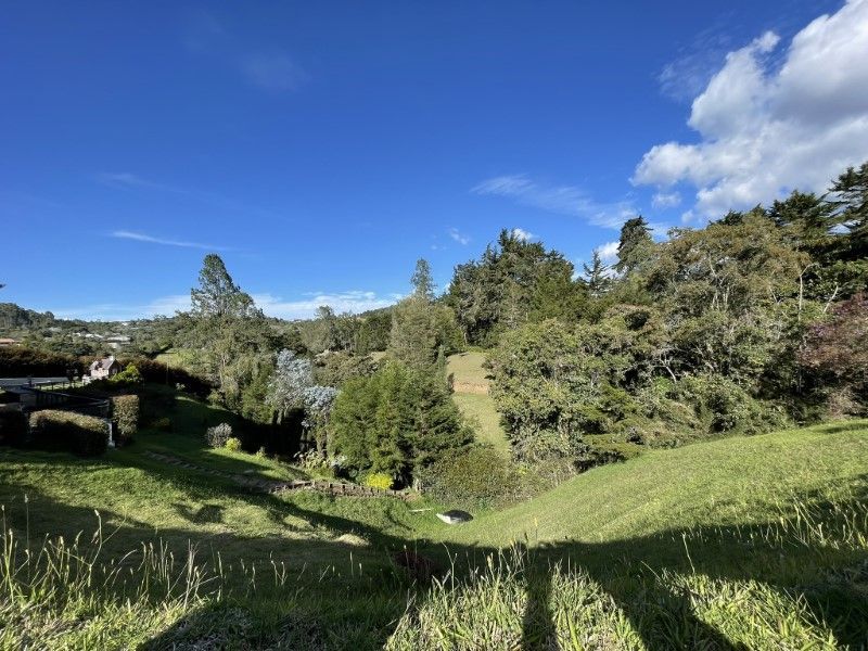 Lote en venta ubicado en Envigado, sector El Penasco - 9