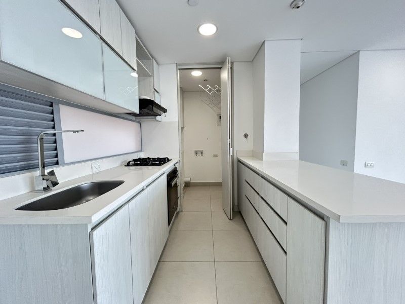 Apartamento en arriendo ubicado en Envigado, sector Loma del Chocho - 7