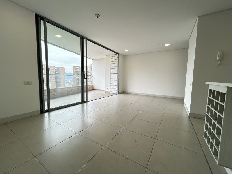 Apartamento en arriendo ubicado en Envigado, sector Loma del Chocho - 11
