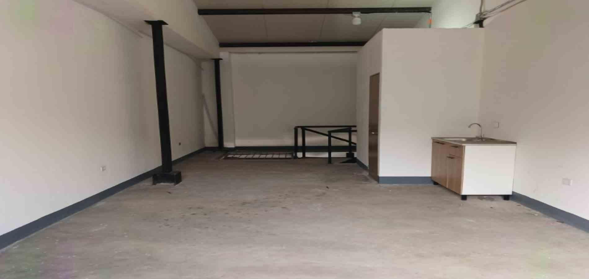 Local en arriendo ubicado en Medellín, sector Guayabal - 4