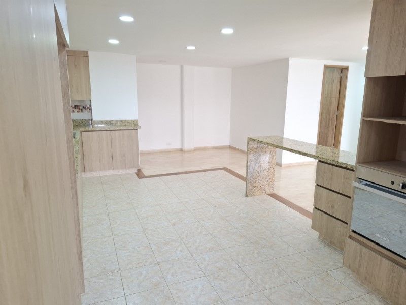 Apartamento en venta ubicado en Medellín, sector La Visitacion - 2