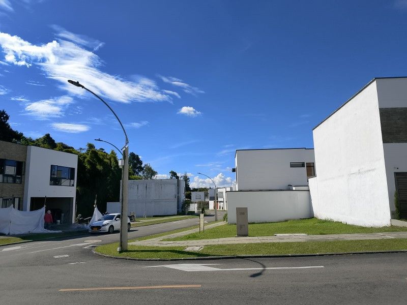 Lote en venta ubicado en Rionegro, sector Llanogrande - 10