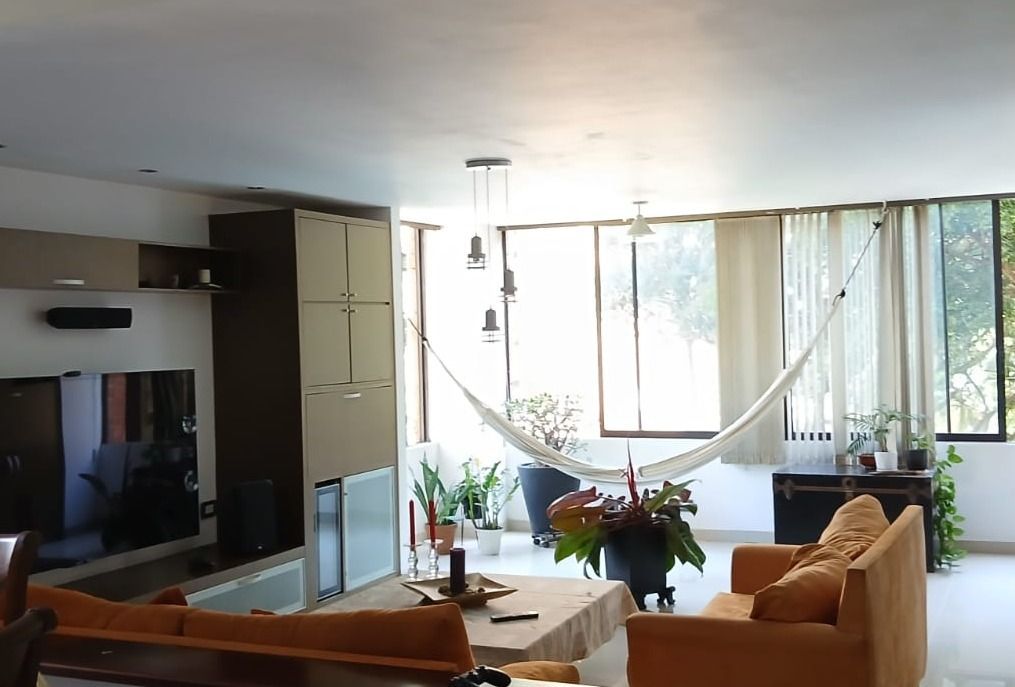 Apartamento en venta ubicado en Medellín, sector Transversal Inferior - 2