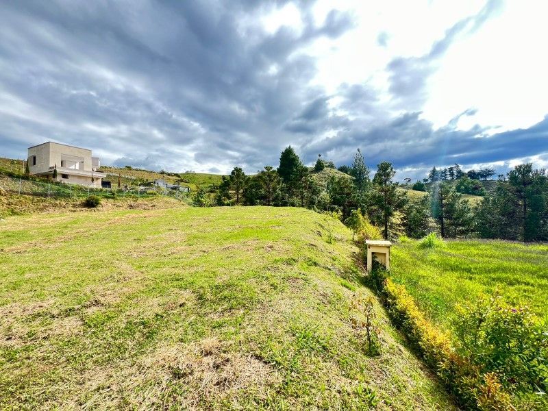 Lote en venta ubicado en El Retiro, sector El Chuzcal - 15
