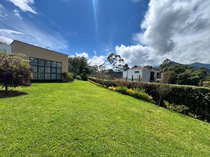 Casa en venta ubicada en La Ceja, sector El Yarumo - 2