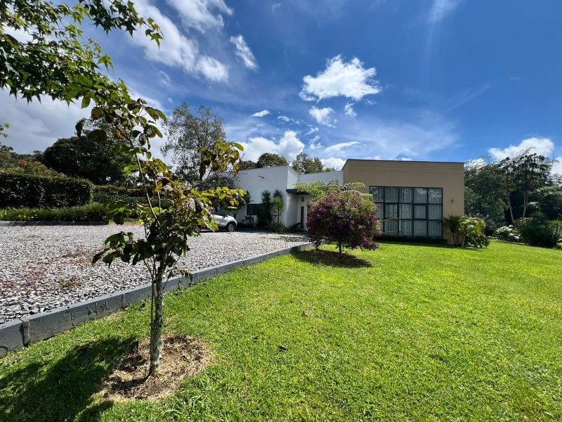 Casa en venta ubicada en La Ceja, sector El Yarumo - 6