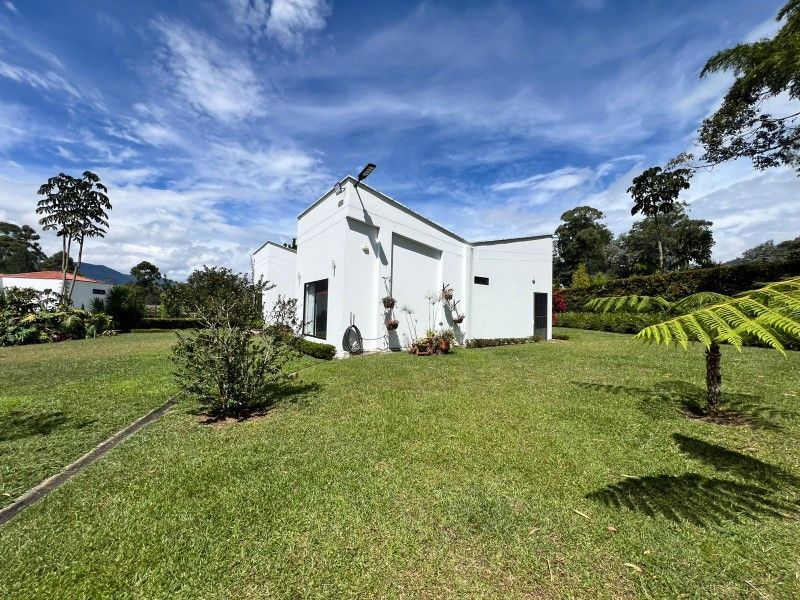 Casa en venta ubicada en La Ceja, sector El Yarumo - 36