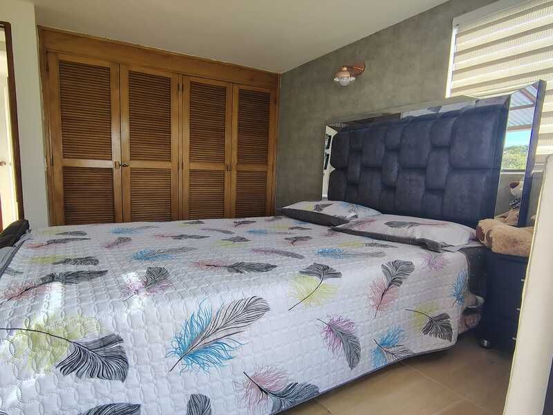 Casa en venta ubicada en Rionegro, sector La Macarena - Frente al Club - 11