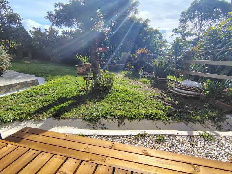 Casa en venta ubicada en Rionegro, sector La Macarena - Frente al Club - 28