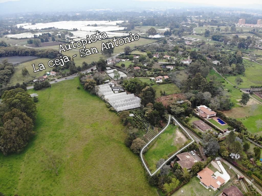 Lote en venta ubicado en Rionegro, sector Quirama - 2