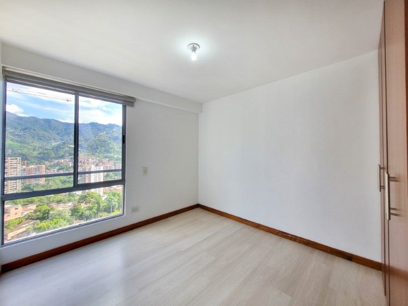 Apartamento en venta ubicado en Envigado, sector Loma de las Brujas - 12