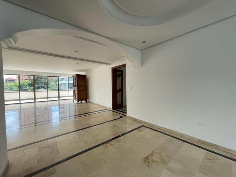 Apartamento en venta ubicado en Medellín, sector Loma de los Parra - 5