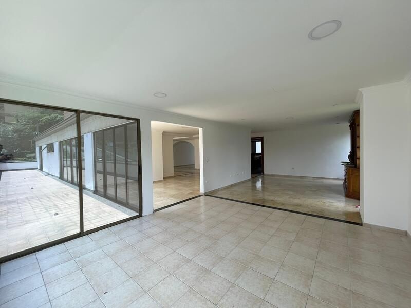 Apartamento en venta ubicado en Medellín, sector Loma de los Parra - 6