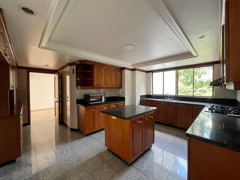 Apartamento en venta ubicado en Medellín, sector Loma de los Parra - 9