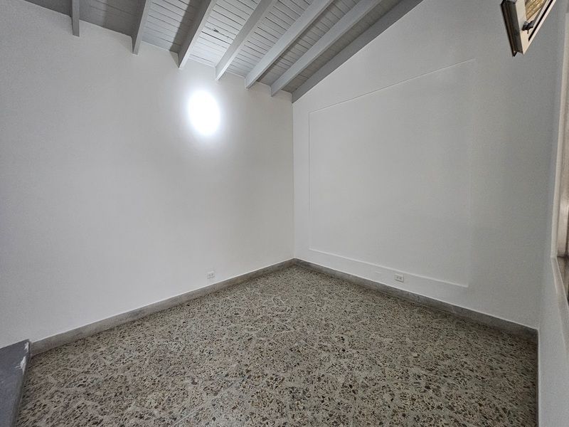 Casa en arriendo ubicada en Medellín, sector Parques del Rio - 9