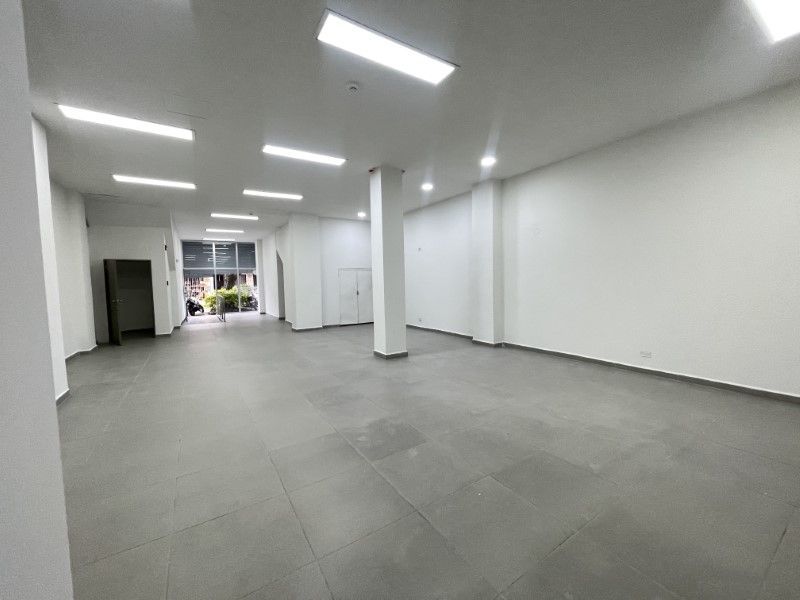 Bodega en arriendo ubicada en Medellín, sector San Juan - 13
