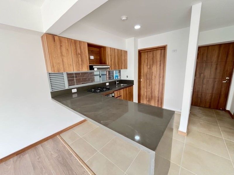 Apartamento en arriendo ubicado en Sabaneta, sector Tres Esquinas - 5