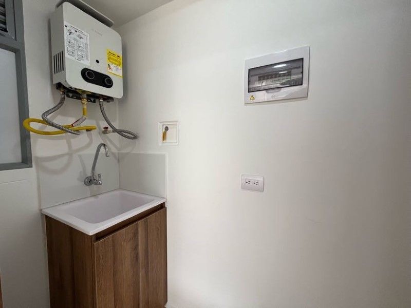 Apartamento en arriendo ubicado en Sabaneta, sector Tres Esquinas - 12