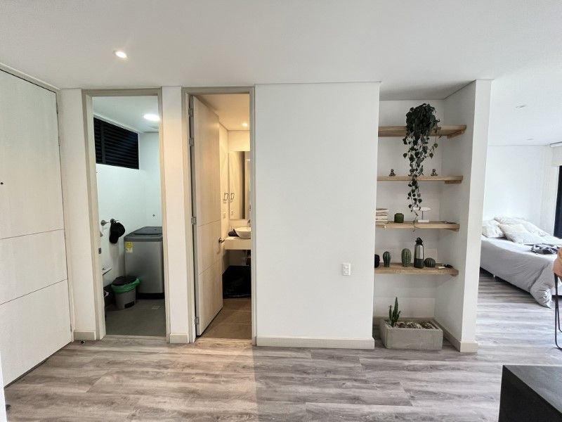 Apartaestudio en arriendo ubicado en Medellín, sector Los Balsos - 7