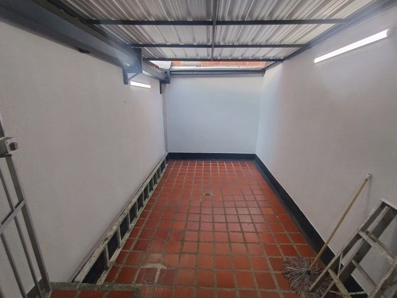 Local en arriendo ubicado en Envigado, sector Los Mesa - 4