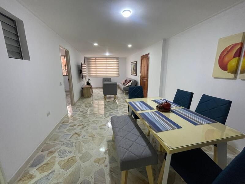 Apartamento en arriendo ubicado en Medellín, sector Laureles - 2