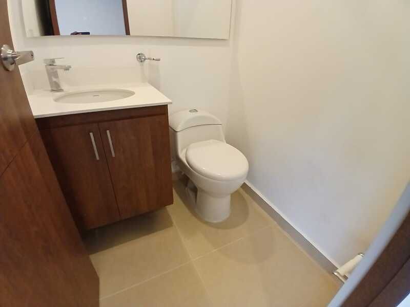 Apartaestudio en arriendo ubicado en Medellín, sector Loma de los Gonzales - 7