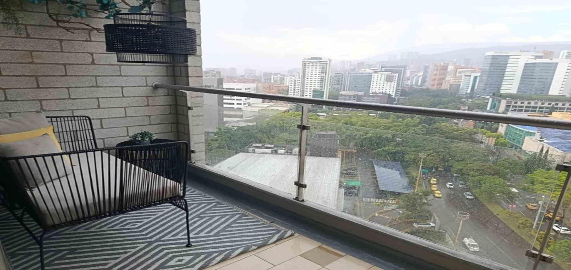 Apartaestudio en arriendo ubicado en Medellín, sector Milla de Oro - 13