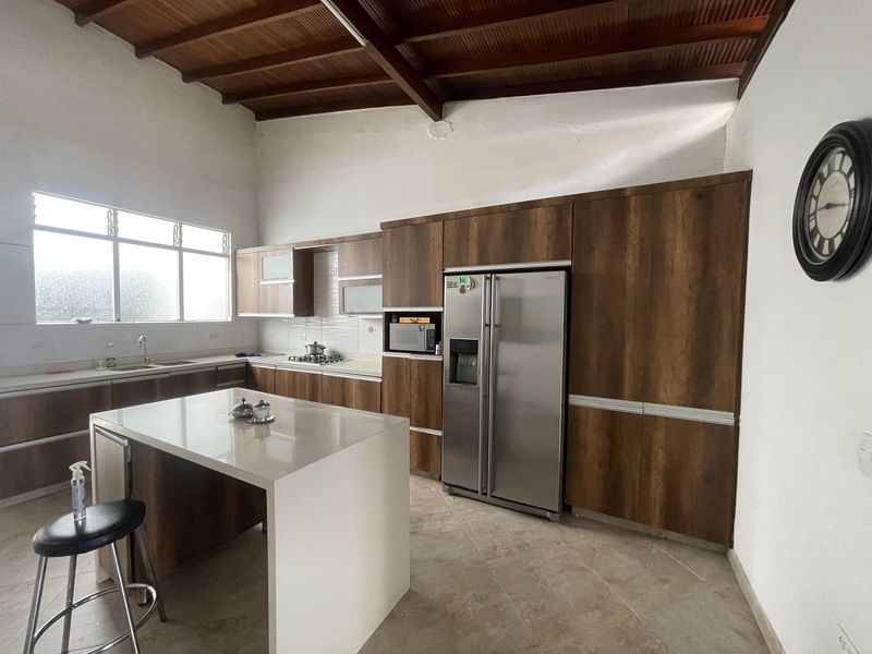 Casa en venta ubicada en Medellín, sector Laureles - 9