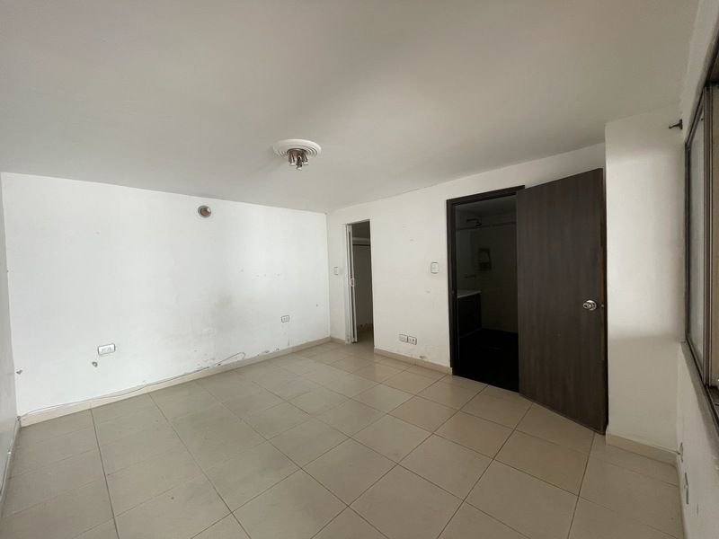 Casa en venta ubicada en Medellín, sector Laureles - 15