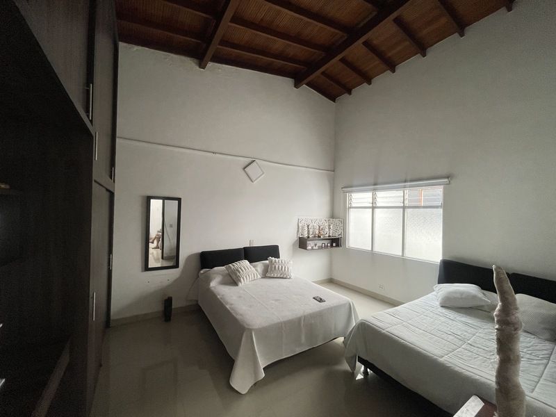 Casa en venta ubicada en Medellín, sector Laureles - 17