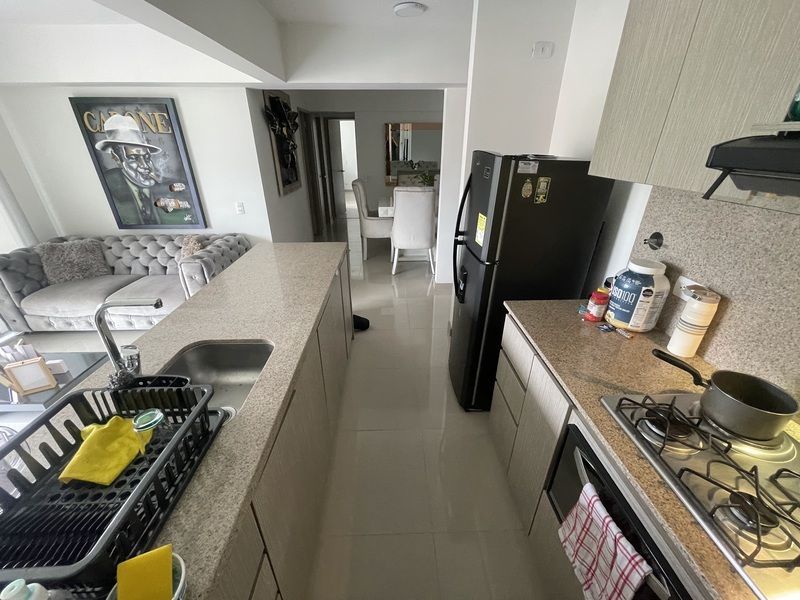 Apartamento en venta ubicado en Sabaneta, sector Tres Esquinas - 8