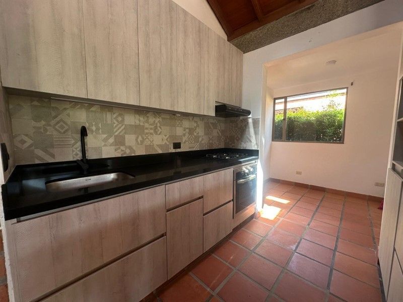 Casa en arriendo ubicada en El Retiro, sector Puro Cuero - 4