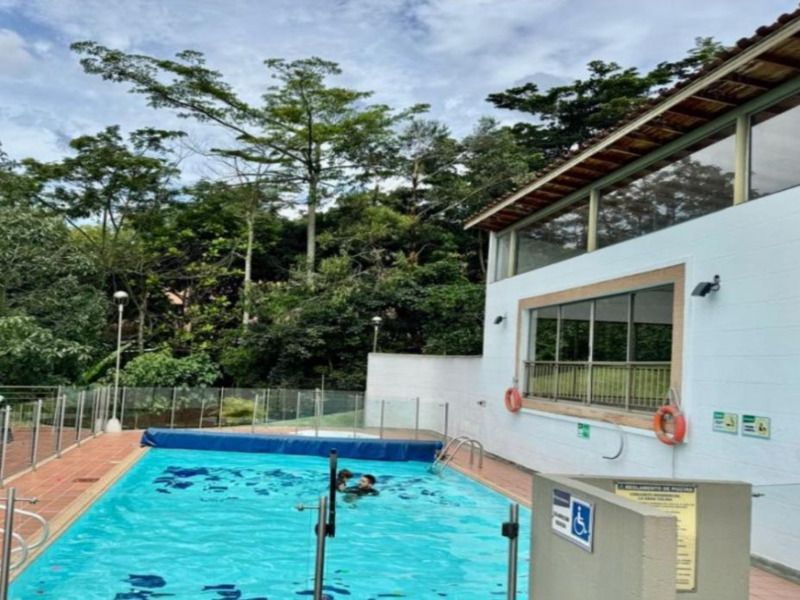 CASA EN VENTA UBICADA EN ENVIGADO SECTOR OTRAPARTE - 13