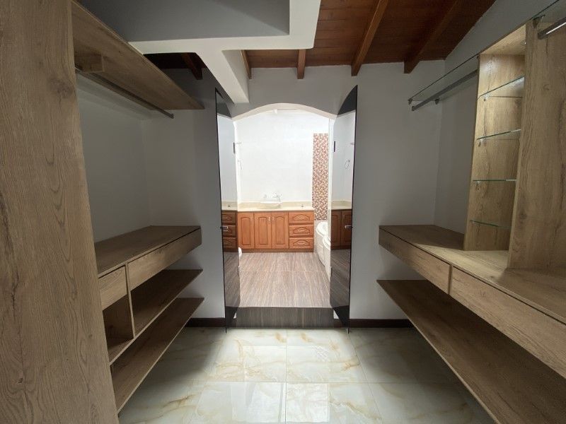 Apartamento en arriendo ubicado en Medellín, sector Altos del Poblado - 18