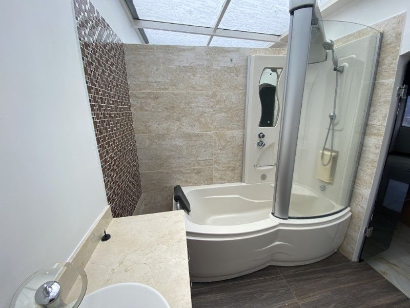 Apartamento en arriendo ubicado en Medellín, sector Altos del Poblado - 21