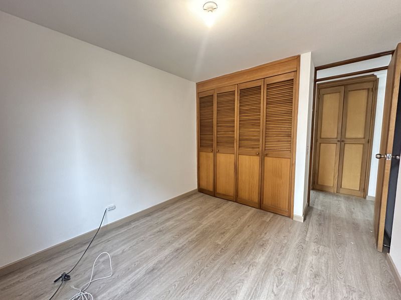 Apartamento en venta ubicado en Envigado, sector Loma del Esmeraldal - 10